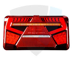 LAMPA TYLNA LED PRAWA